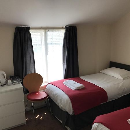 Glenfaba Guest House Дъглас Екстериор снимка