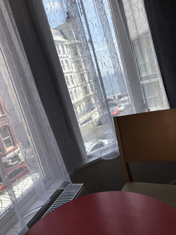 Glenfaba Guest House Дъглас Екстериор снимка